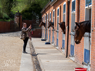 EL260422-81 - Emma Lavelle Stable Visit